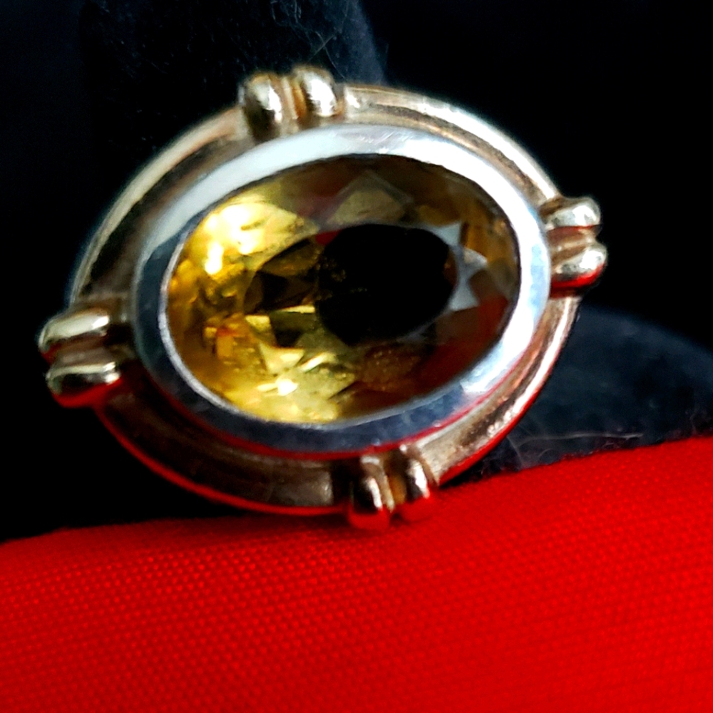 Citrine in silver DND women's ring